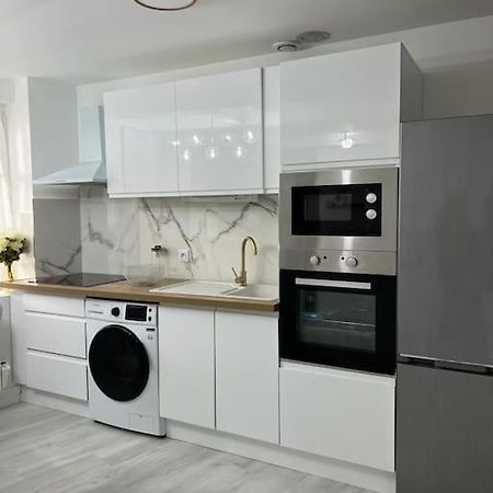 Beau Duplex Au Centre Ville. Mantes-la-Jolie Εξωτερικό φωτογραφία