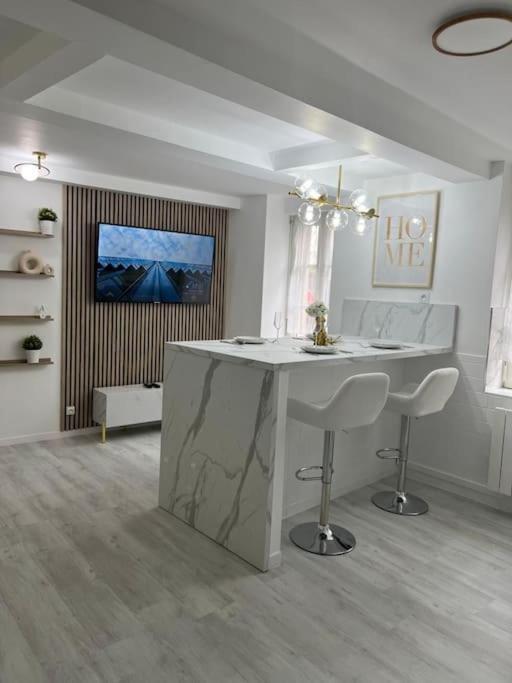 Beau Duplex Au Centre Ville. Mantes-la-Jolie Εξωτερικό φωτογραφία